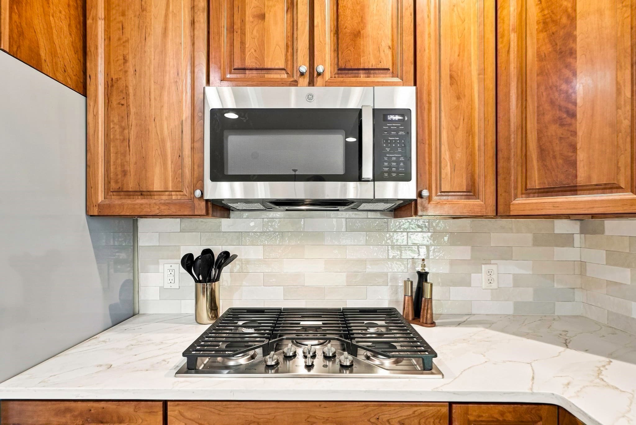 Single Family Residence at 3 Washington Lane, Hopkinton MA 01748, Hopkinton, photo 12 of 36