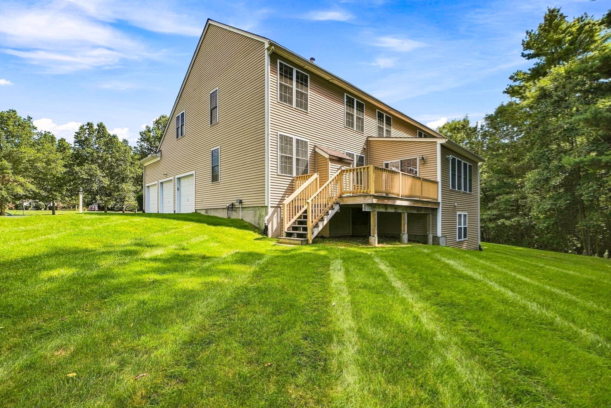 Single Family Residence at 3 Washington Lane, Hopkinton MA 01748, Hopkinton, photo 32 of 36