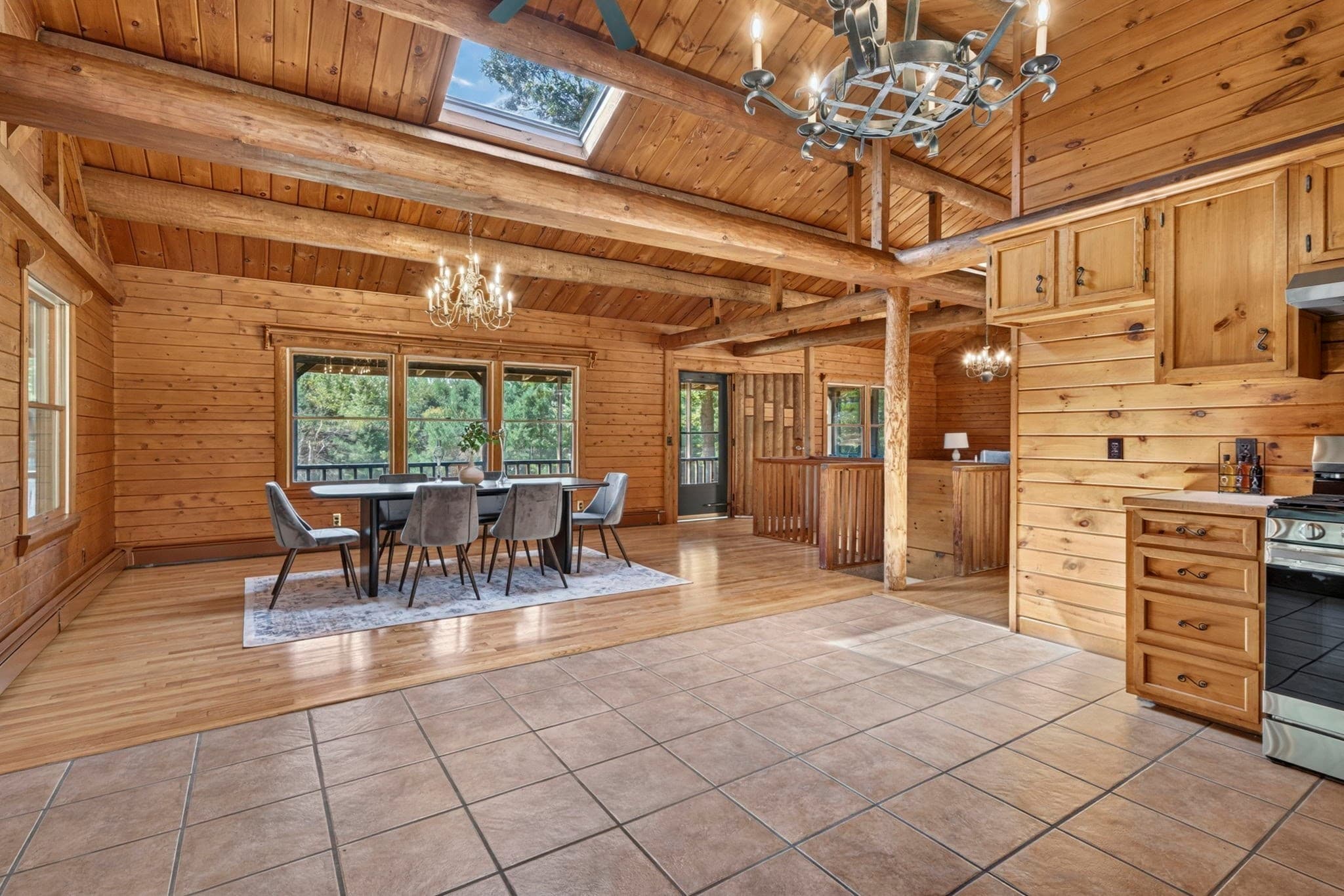 Single Family Residence at 25 Old Center St, Carver MA 02330, Carver, photo 6 of 41