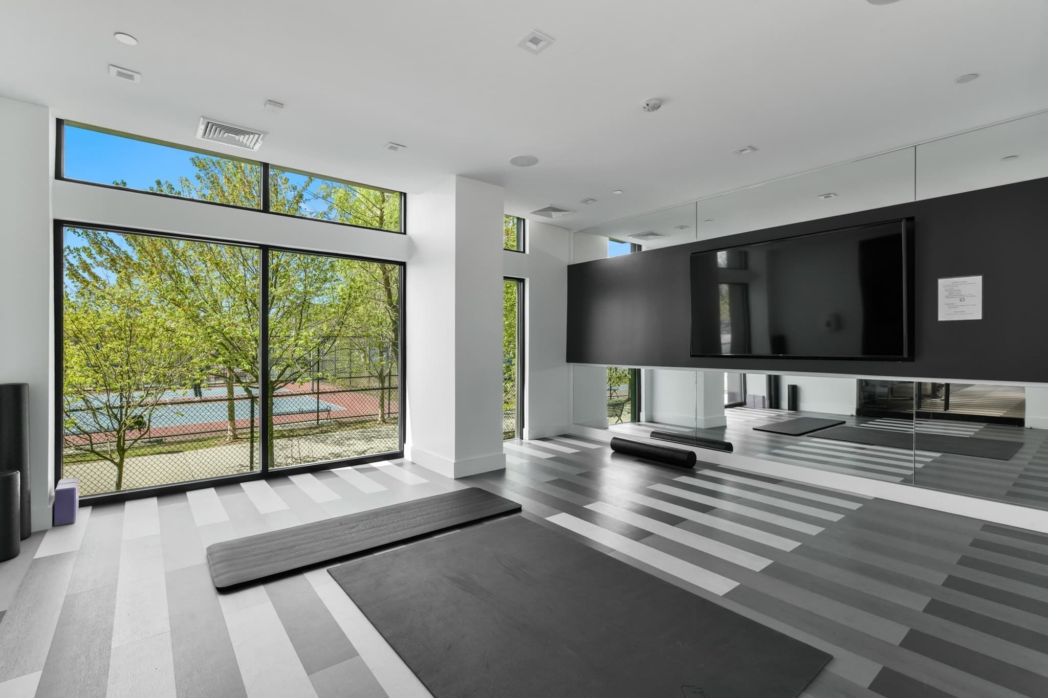 Condominium at 99 Sumner Street # 206, Boston MA 02128, Boston, photo 34 of 37