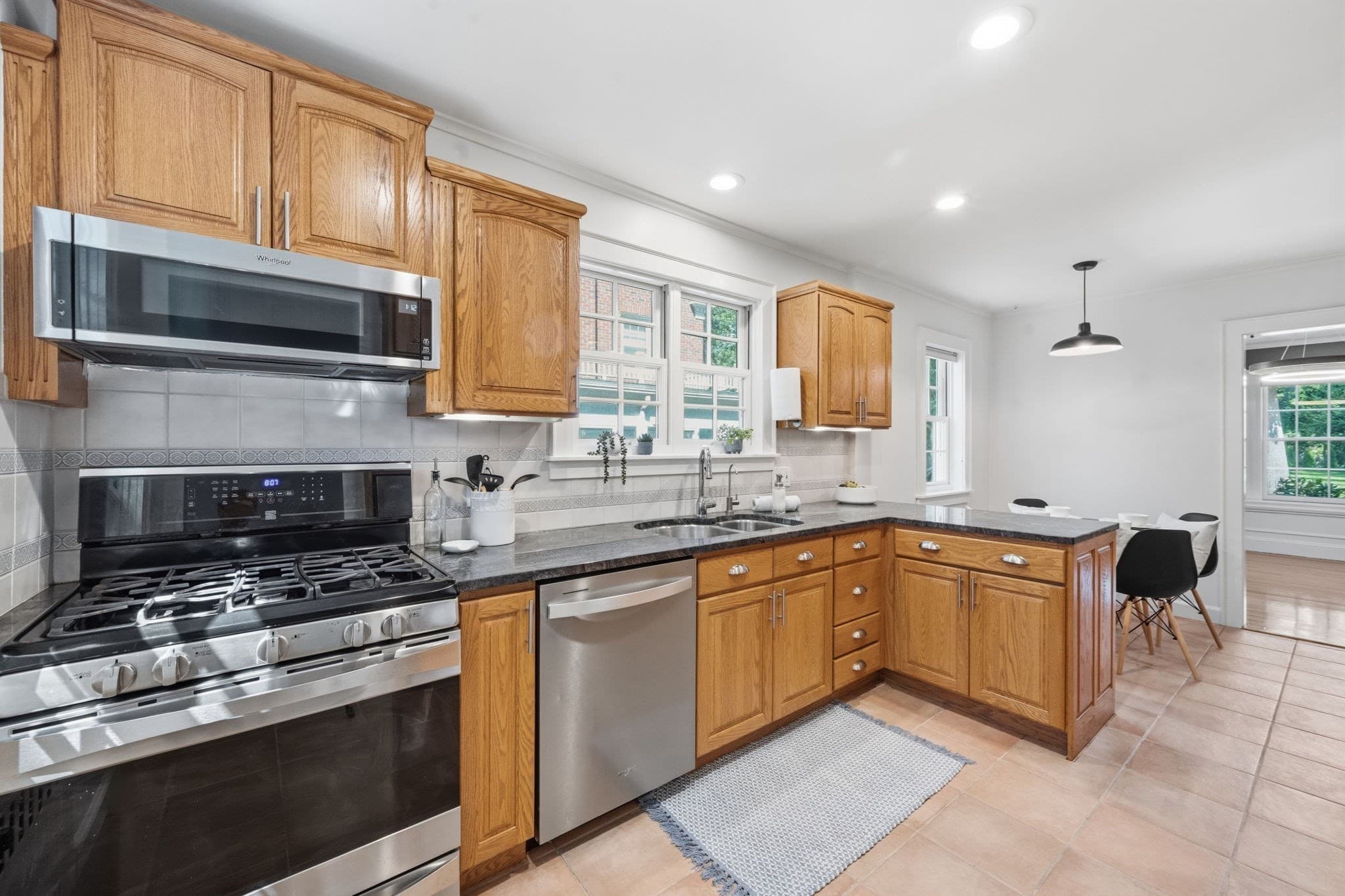 Single Family Residence at 30 Chatham Rd, Longmeadow MA 01106, Longmeadow, photo 12 of 42