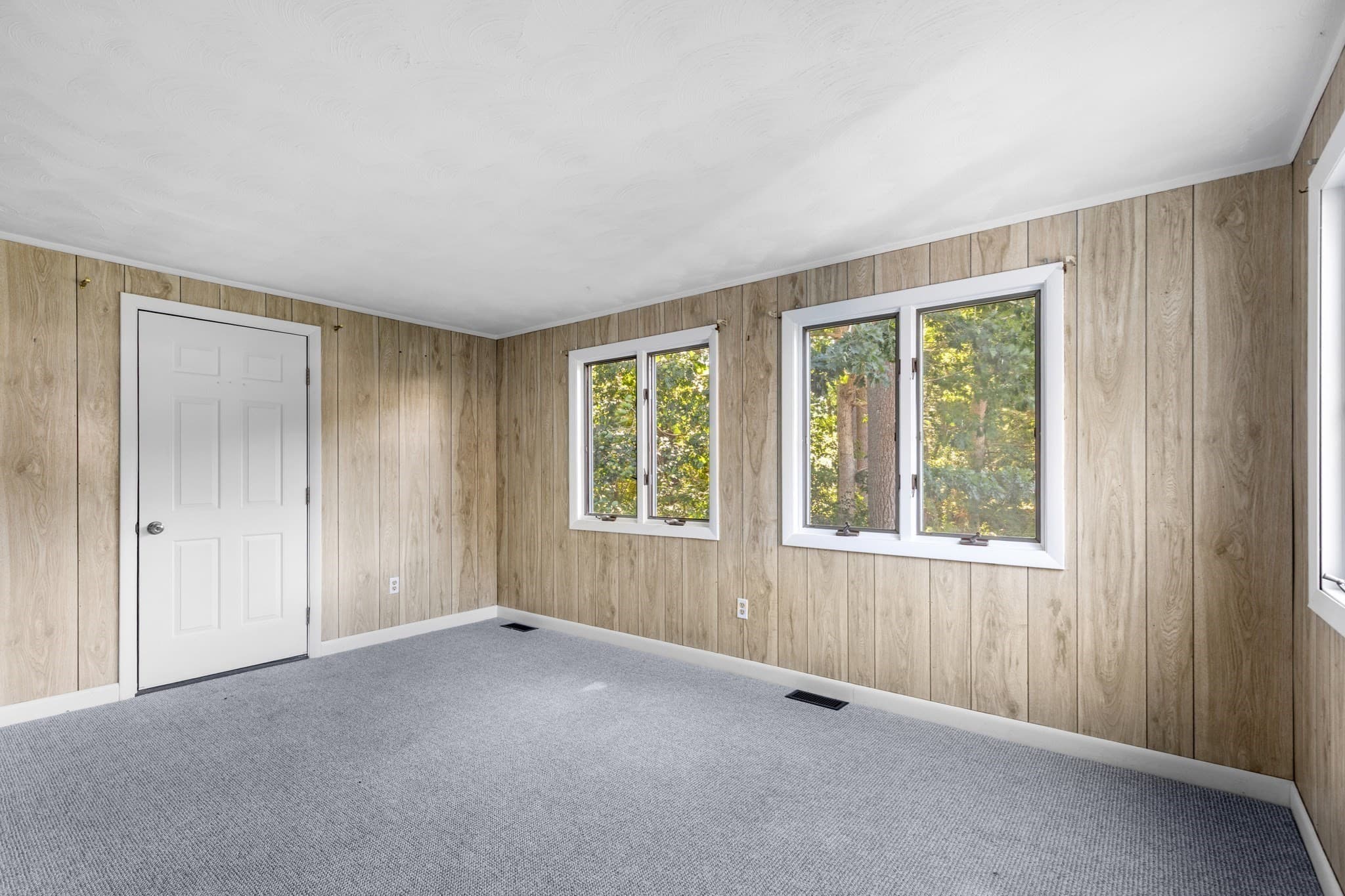 Mobile Home at 71 Maplewood Dr, Halifax MA 02338, Halifax, photo 17 of 27