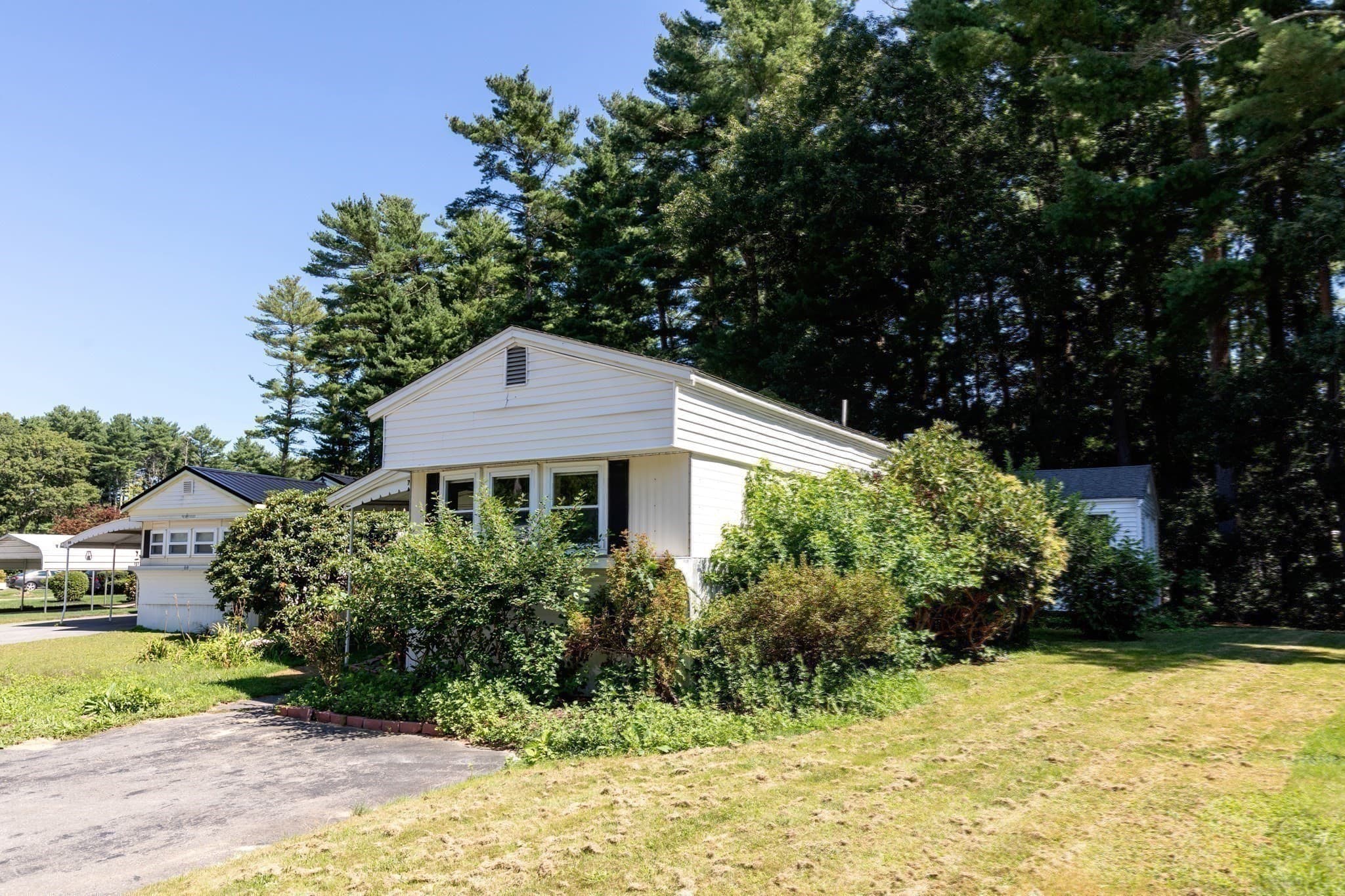 Mobile Home at 71 Maplewood Dr, Halifax MA 02338, Halifax, photo 26 of 27