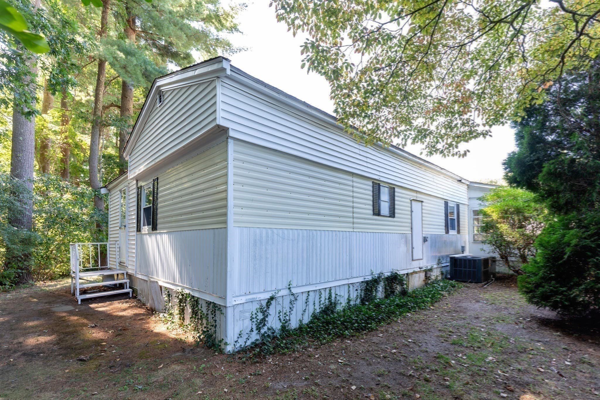 Mobile Home at 71 Maplewood Dr, Halifax MA 02338, Halifax, photo 25 of 27