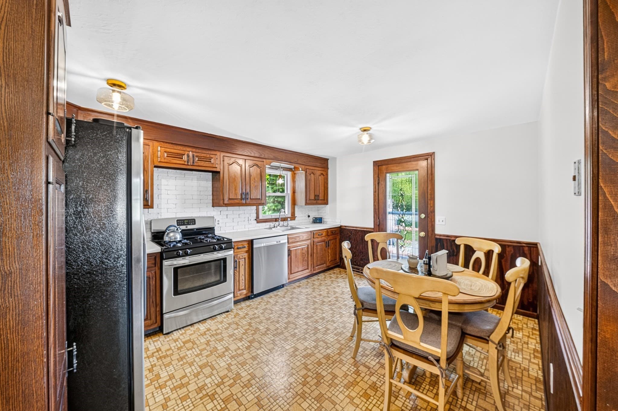 Single Family Residence at 1761 Washington St, East Bridgewater MA 02333, East Bridgewater, photo 10 of 20