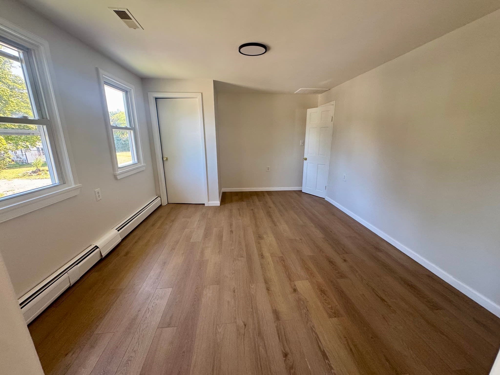 Single Family Residence at 18 Hurley Ave, Dracut MA 01826, Dracut, photo 16 of 24