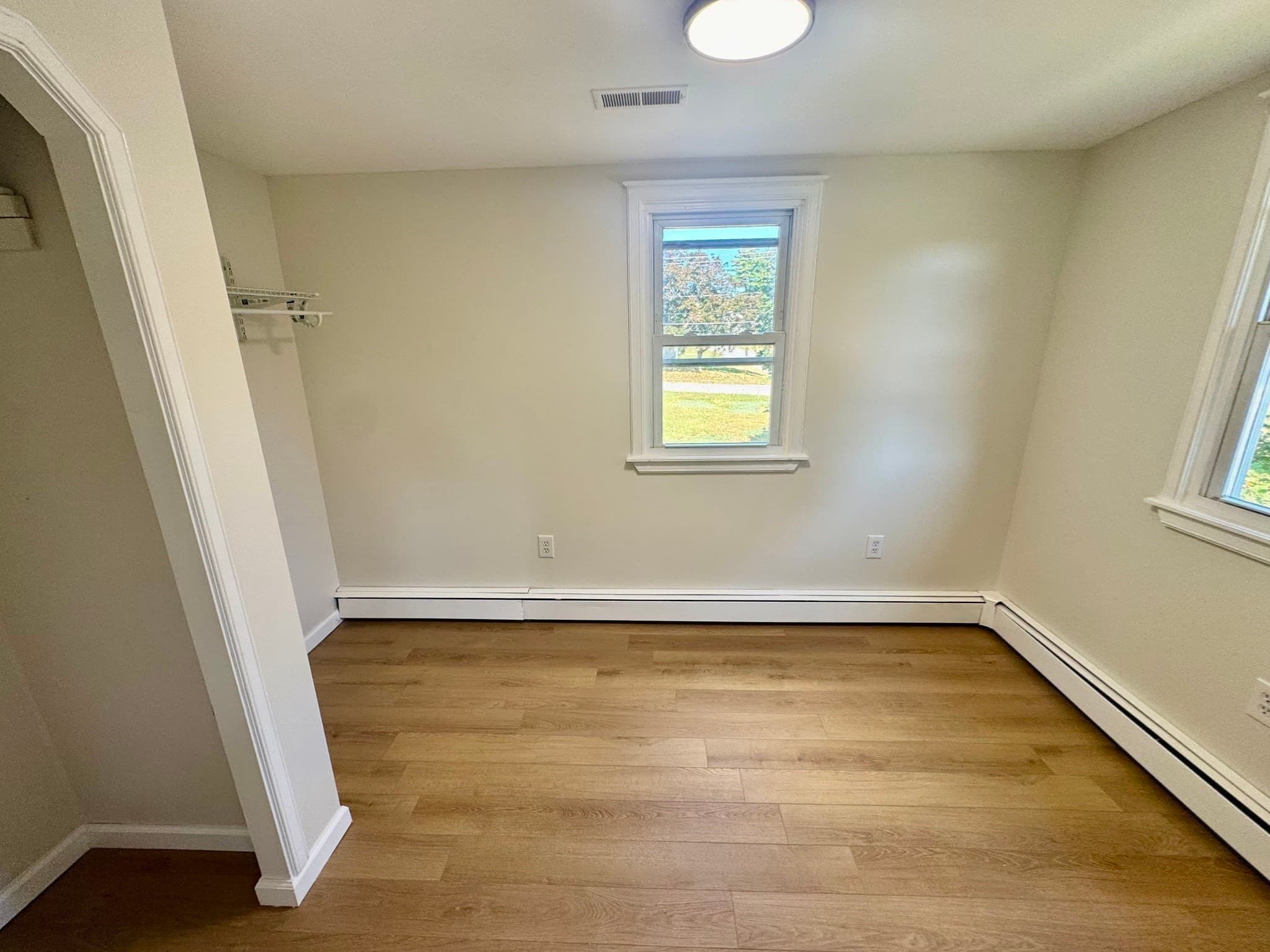 Single Family Residence at 18 Hurley Ave, Dracut MA 01826, Dracut, photo 15 of 24