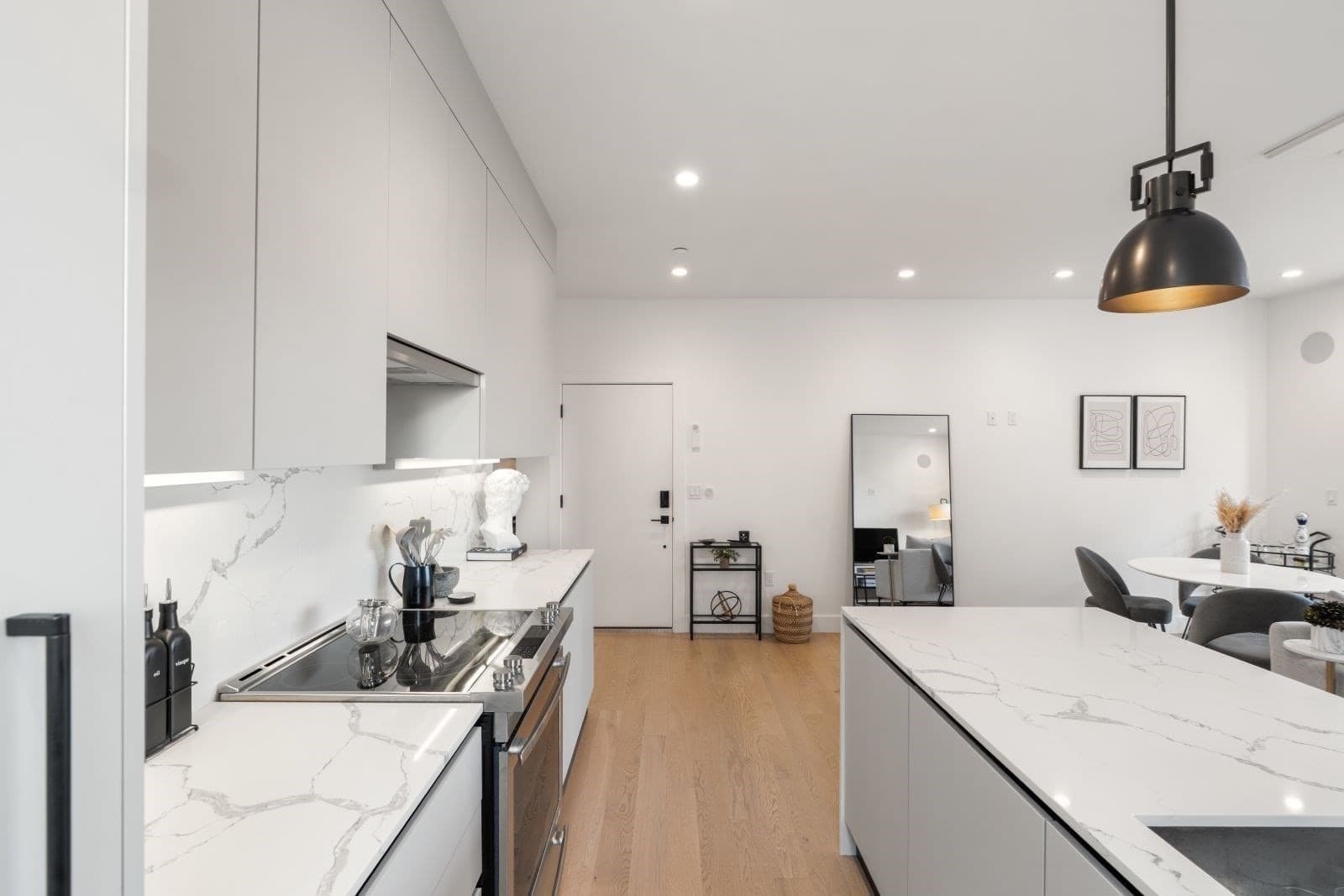 Condominium at 75 W Broadway # 202, Boston MA 02127, Boston, photo 12 of 34