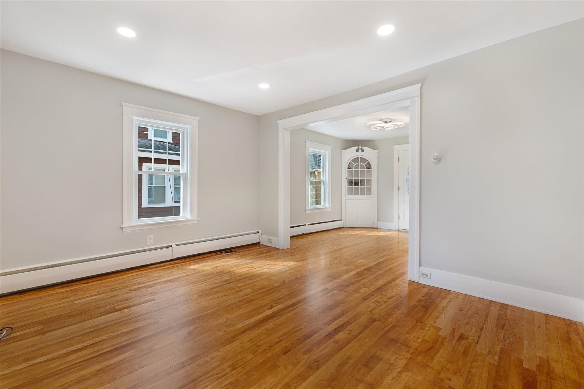 Single Family Residence at 308 Bridle Path, Worcester MA 01604, Worcester, photo 17 of 40