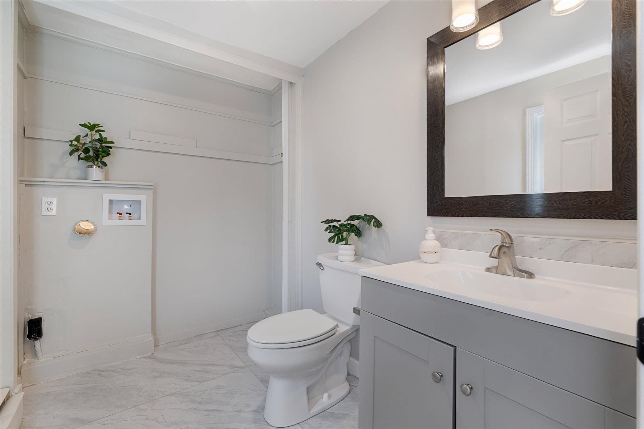 Single Family Residence at 308 Bridle Path, Worcester MA 01604, Worcester, photo 19 of 40