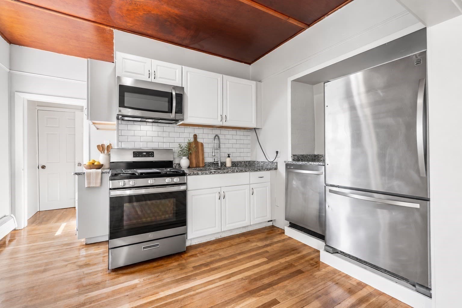 2 Family - 2 Units Up/Down at 248 Princeton St, Boston MA 02128, Boston, photo 16 of 35