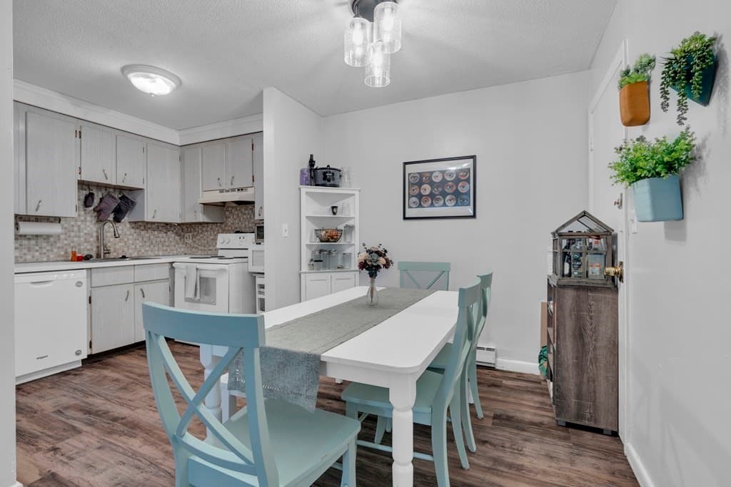 Condominium at 10 Scottfield Rd # 2, Boston MA 02134, photo 4 of 10