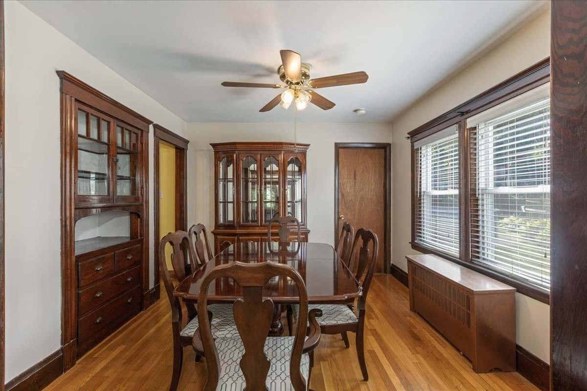 Single Family Residence at 66 Edgemere Rd, Lynn MA 01904, Lynn, photo 9 of 42