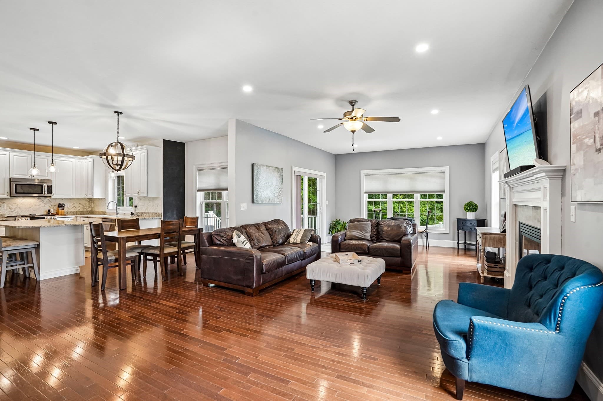 Single Family Residence at 75 Silver Fox Rd, Franklin MA 02038, Franklin, photo 5 of 40