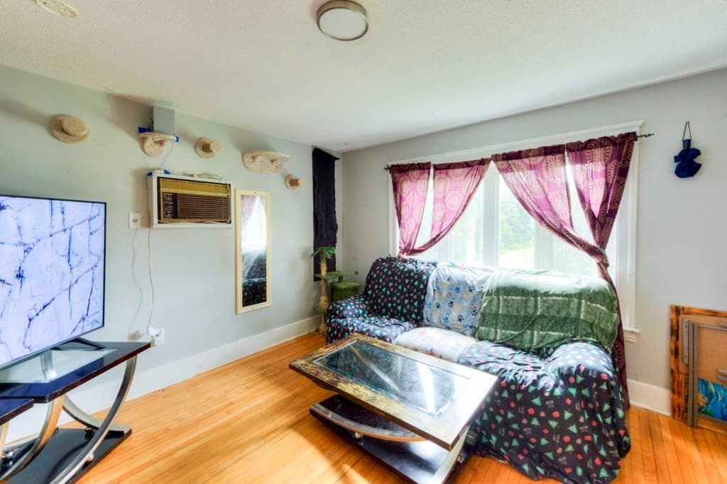 Multi Family at 279 Hamilton St, Worcester MA 01604, Worcester, photo 12 of 38