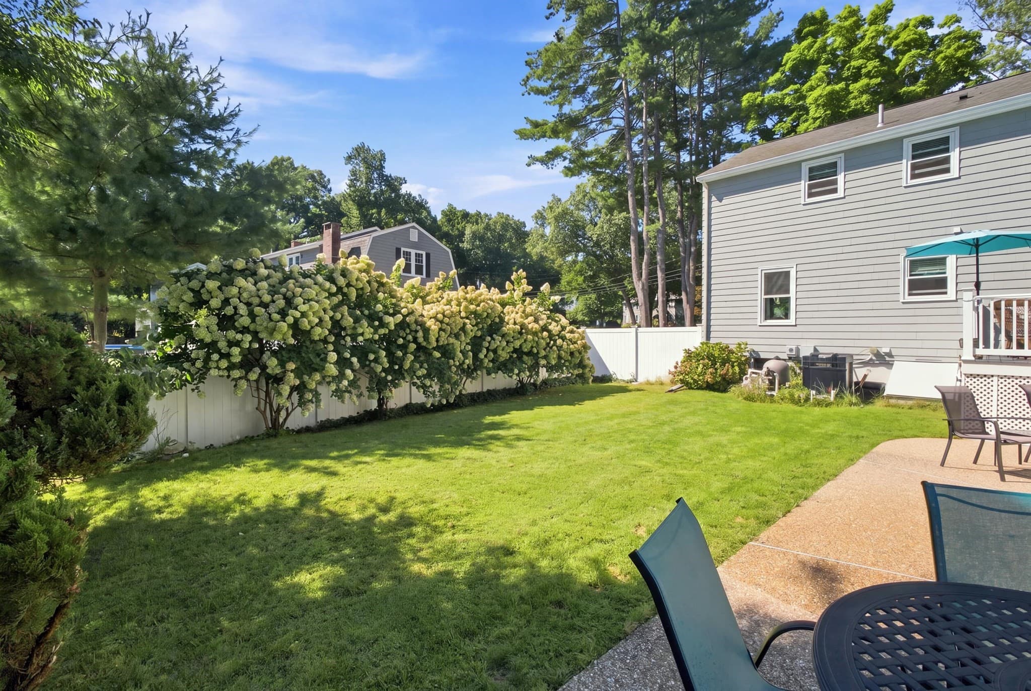 Single Family Residence at 4 Portmore Ln, Framingham MA 01702, Framingham, photo 35 of 42