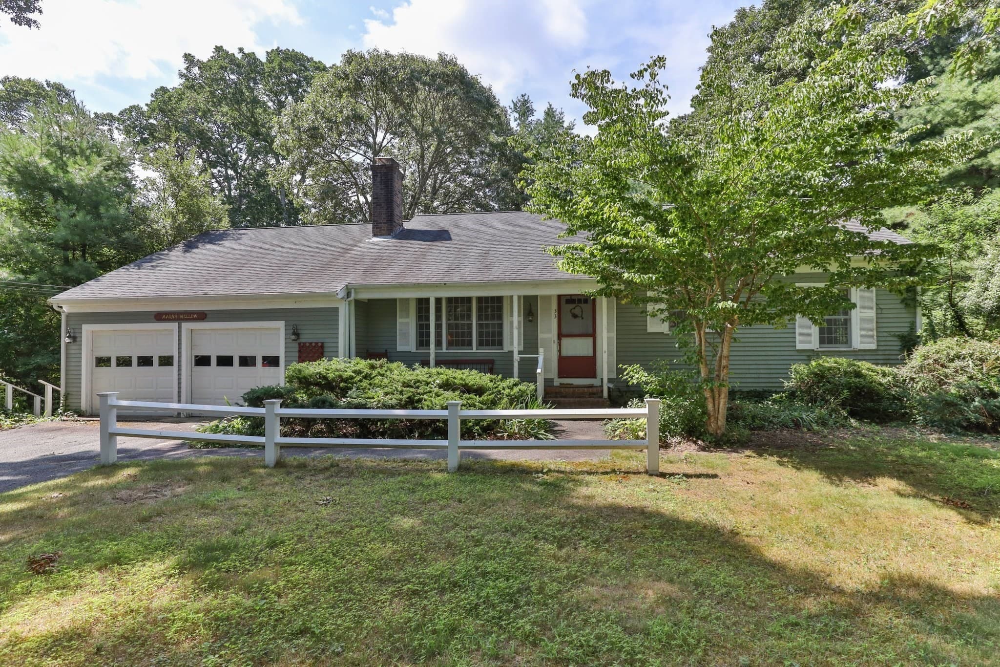 Single Family Residence at 33 Ellis Cir, Yarmouth MA 02675, Yarmouth, photo 2 of 34