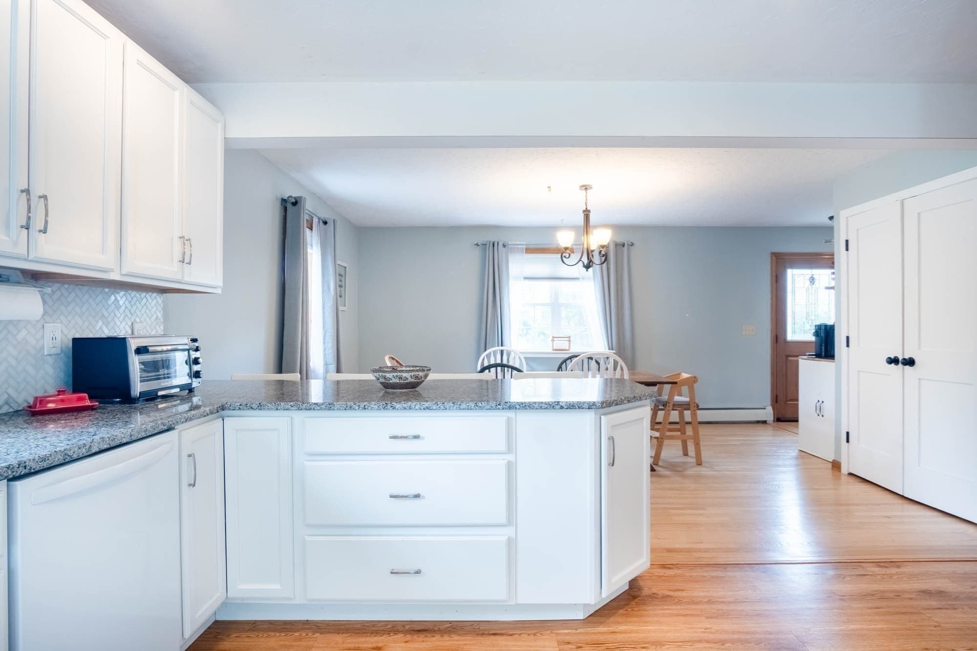 Single Family Residence at 18 Clarence Dr, Oxford MA 01540, Oxford, photo 6 of 42