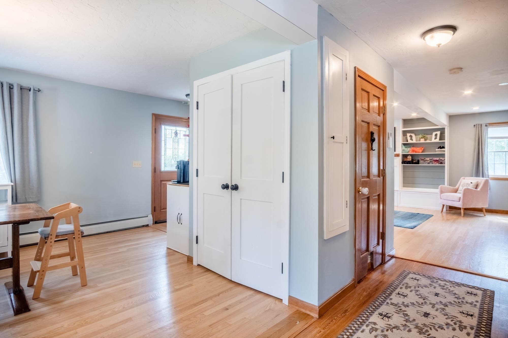 Single Family Residence at 18 Clarence Dr, Oxford MA 01540, Oxford, photo 11 of 42