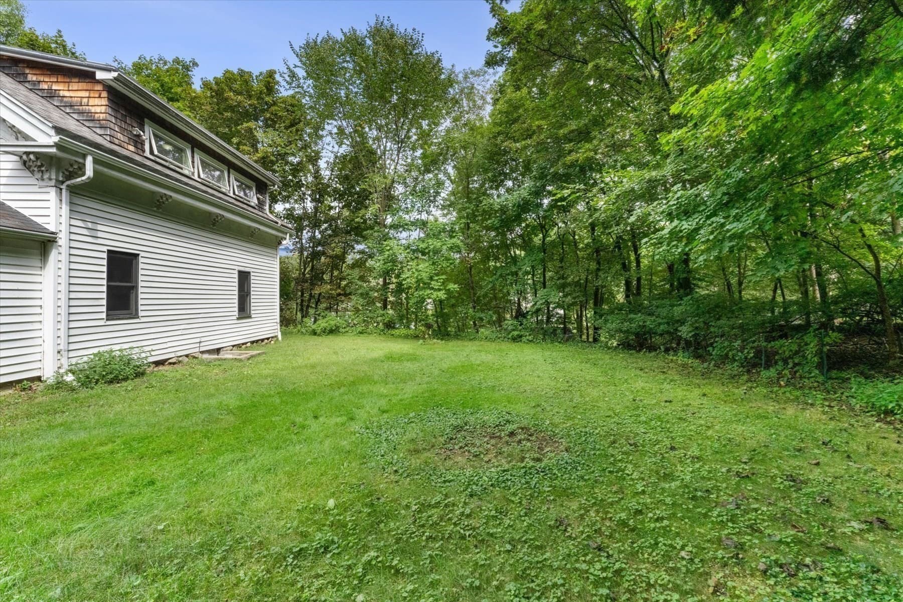 Single Family Residence at 229 Bent St, Franklin MA 02038, Franklin, photo 35 of 38