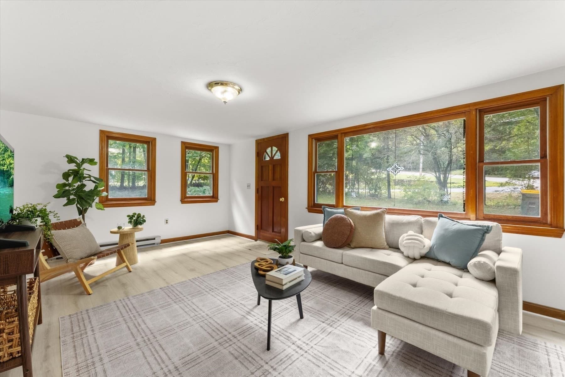 Single Family Residence at 229 Bent St, Franklin MA 02038, Franklin, photo 4 of 38