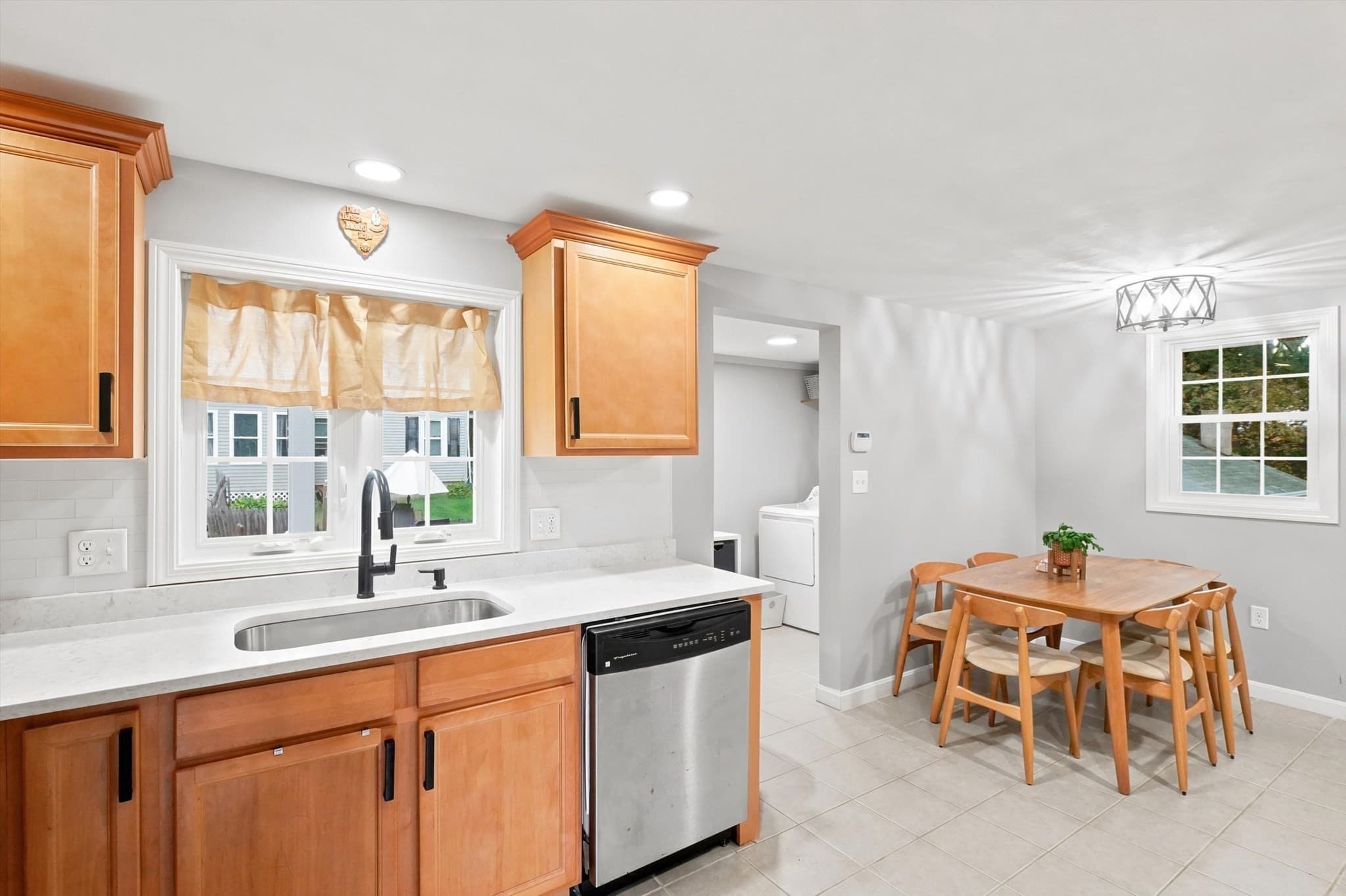 Single Family Residence at 45 Brookline Ave, Haverhill MA 01830, Haverhill, photo 6 of 37