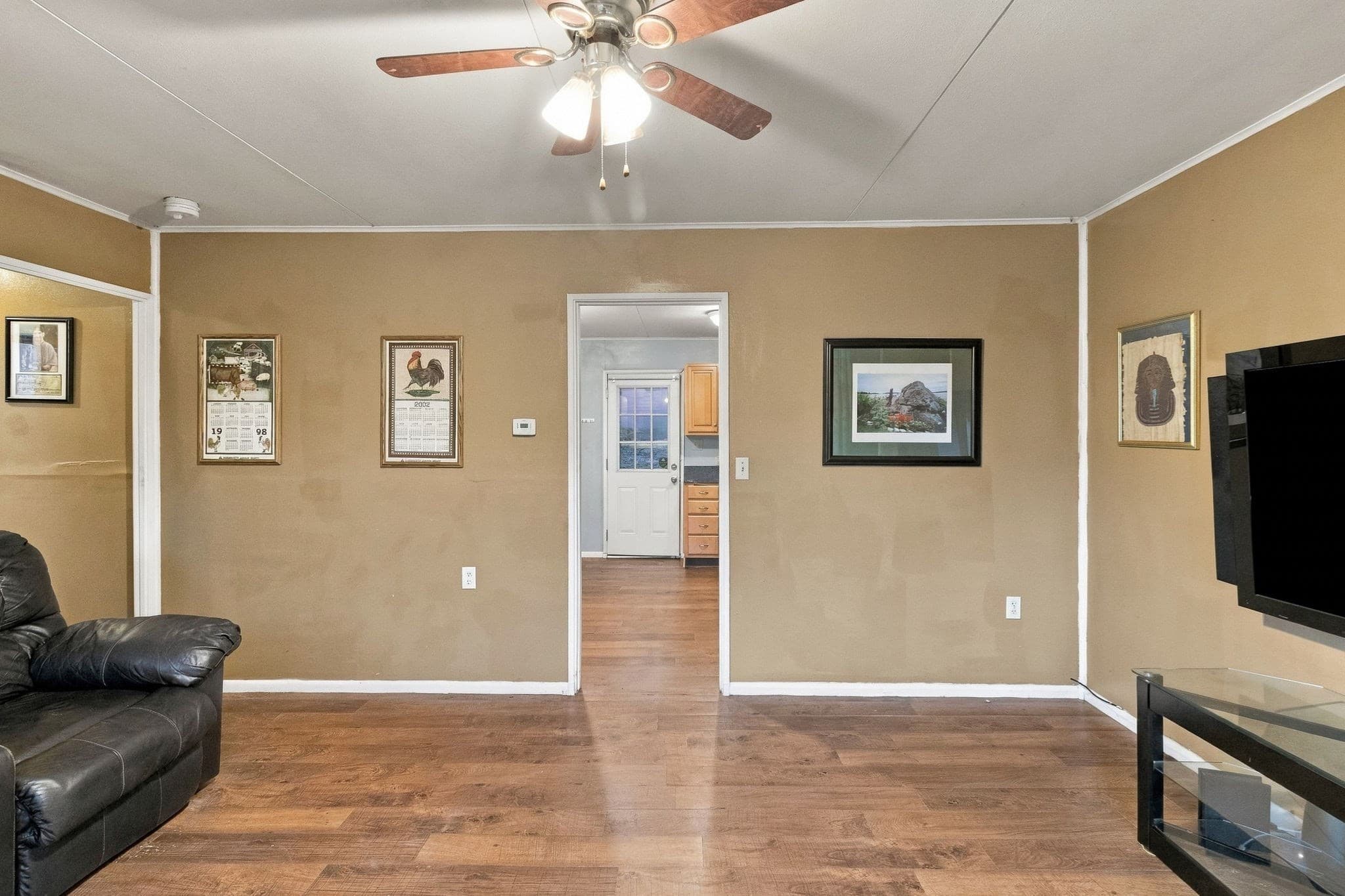 Single Family Residence at 20 Hillside Drive, Northbridge MA 01588, Northbridge, photo 3 of 29