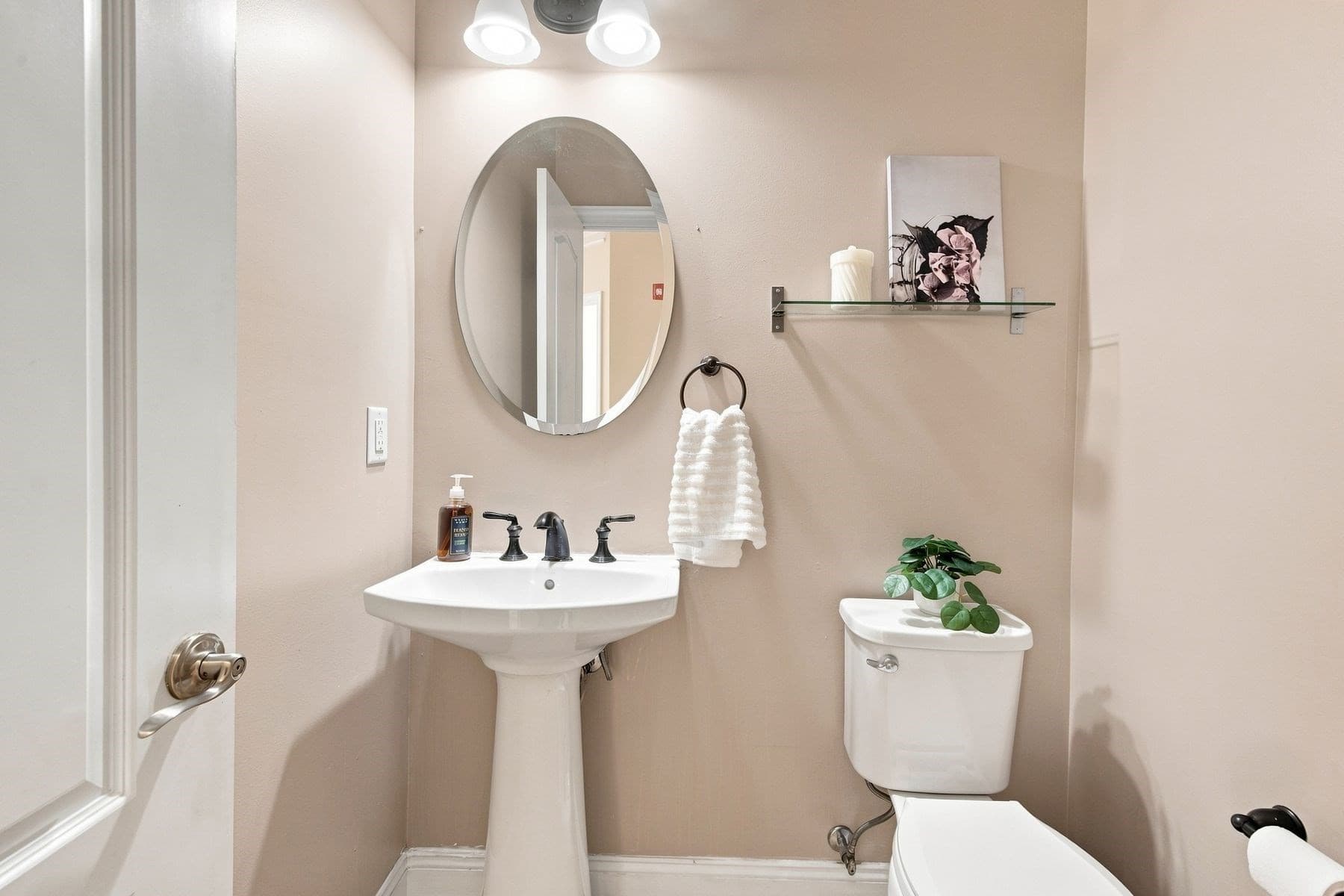 Condominium at 18 Simeon Howard Way # 18, Westborough MA 01581, Westborough, photo 17 of 42