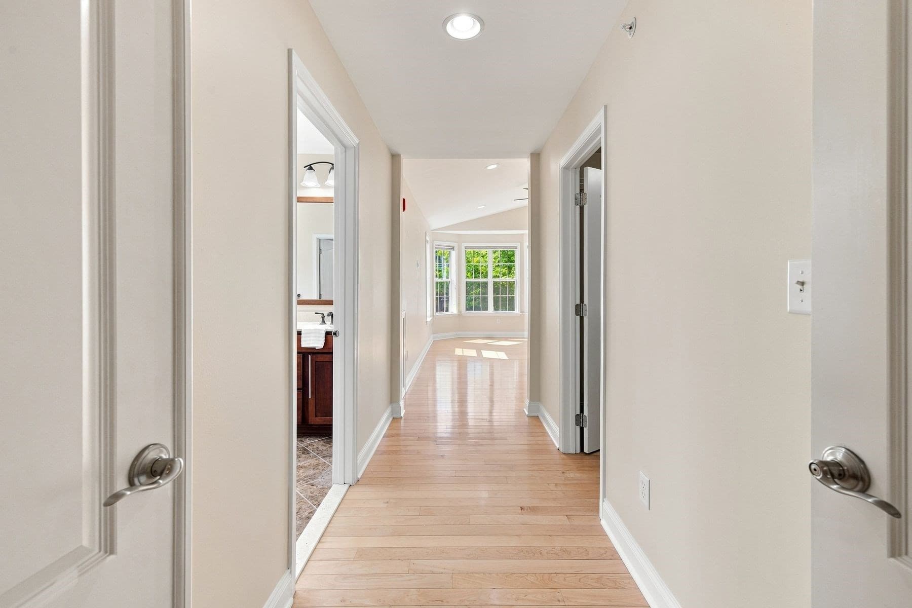 Condominium at 18 Simeon Howard Way # 18, Westborough MA 01581, Westborough, photo 29 of 42