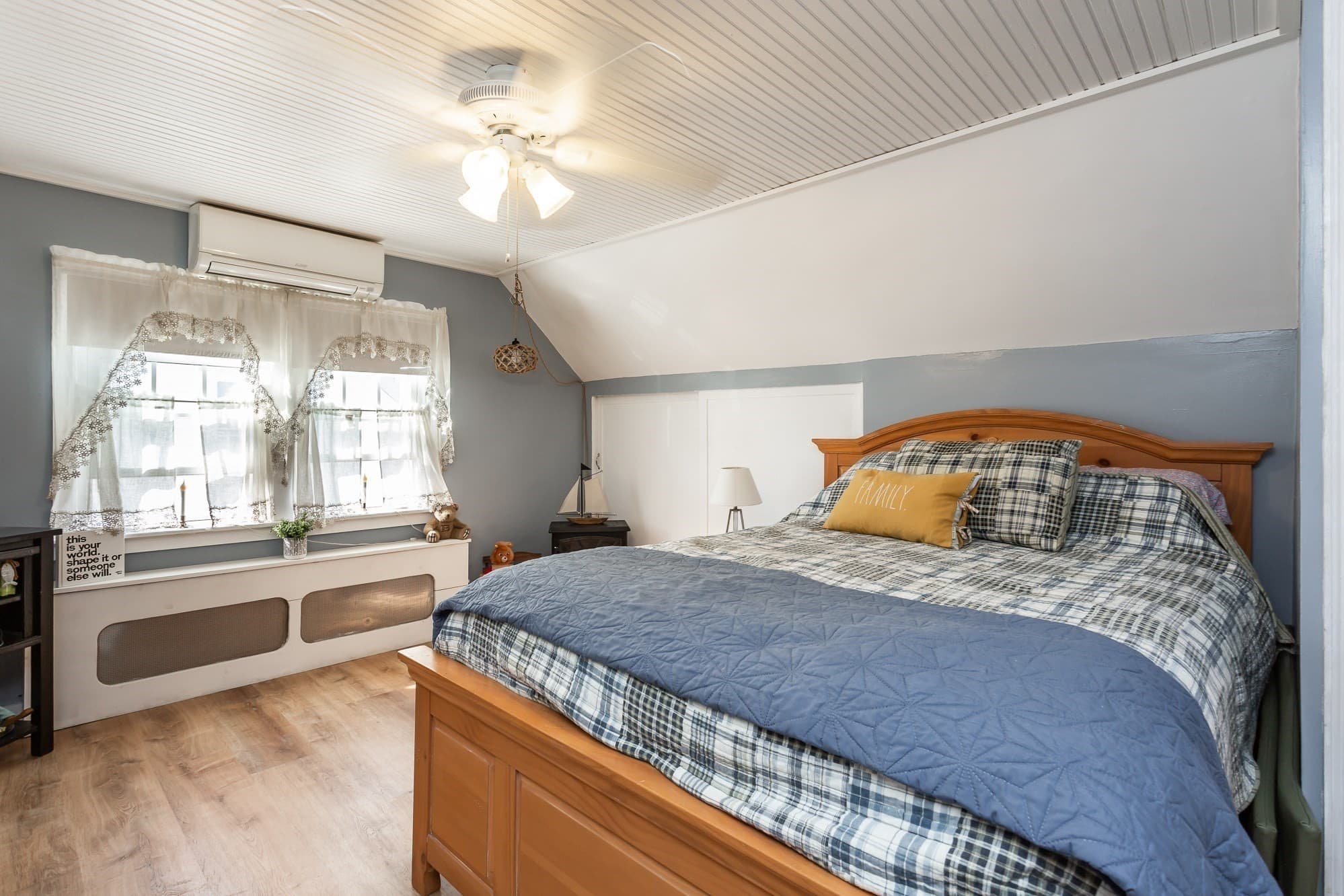 Single Family Residence at 71 Sycamore St, Swansea MA 02777, Swansea, photo 18 of 41