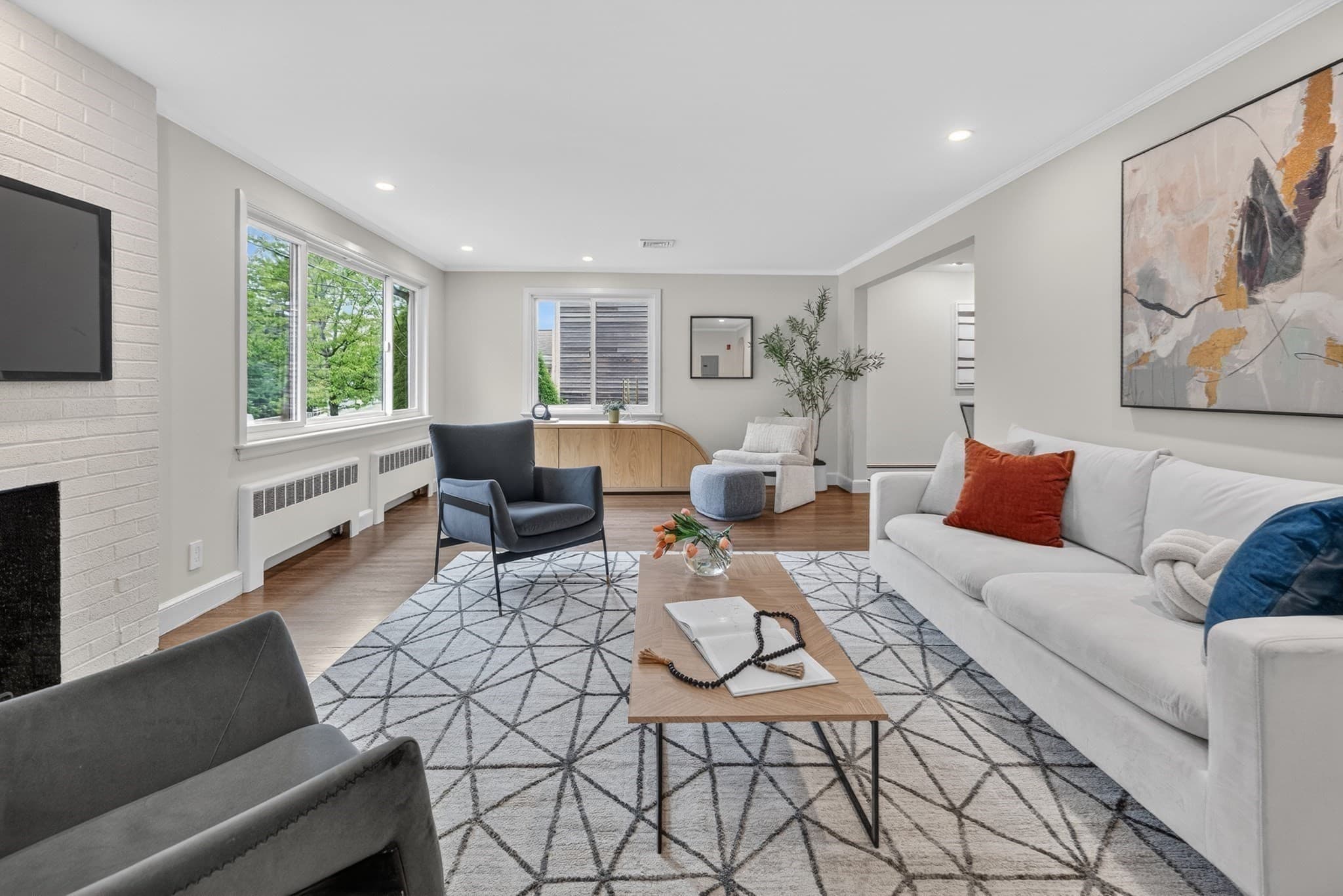 Single Family Residence at 91 Grove, Brookline MA 02467, Brookline, photo 2 of 18