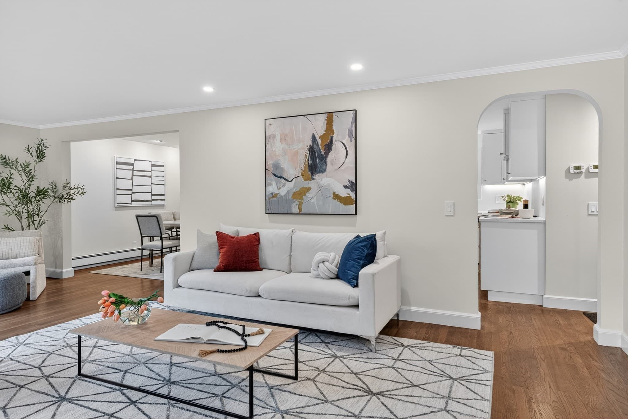 Single Family Residence at 91 Grove, Brookline MA 02467, Brookline, photo 3 of 18