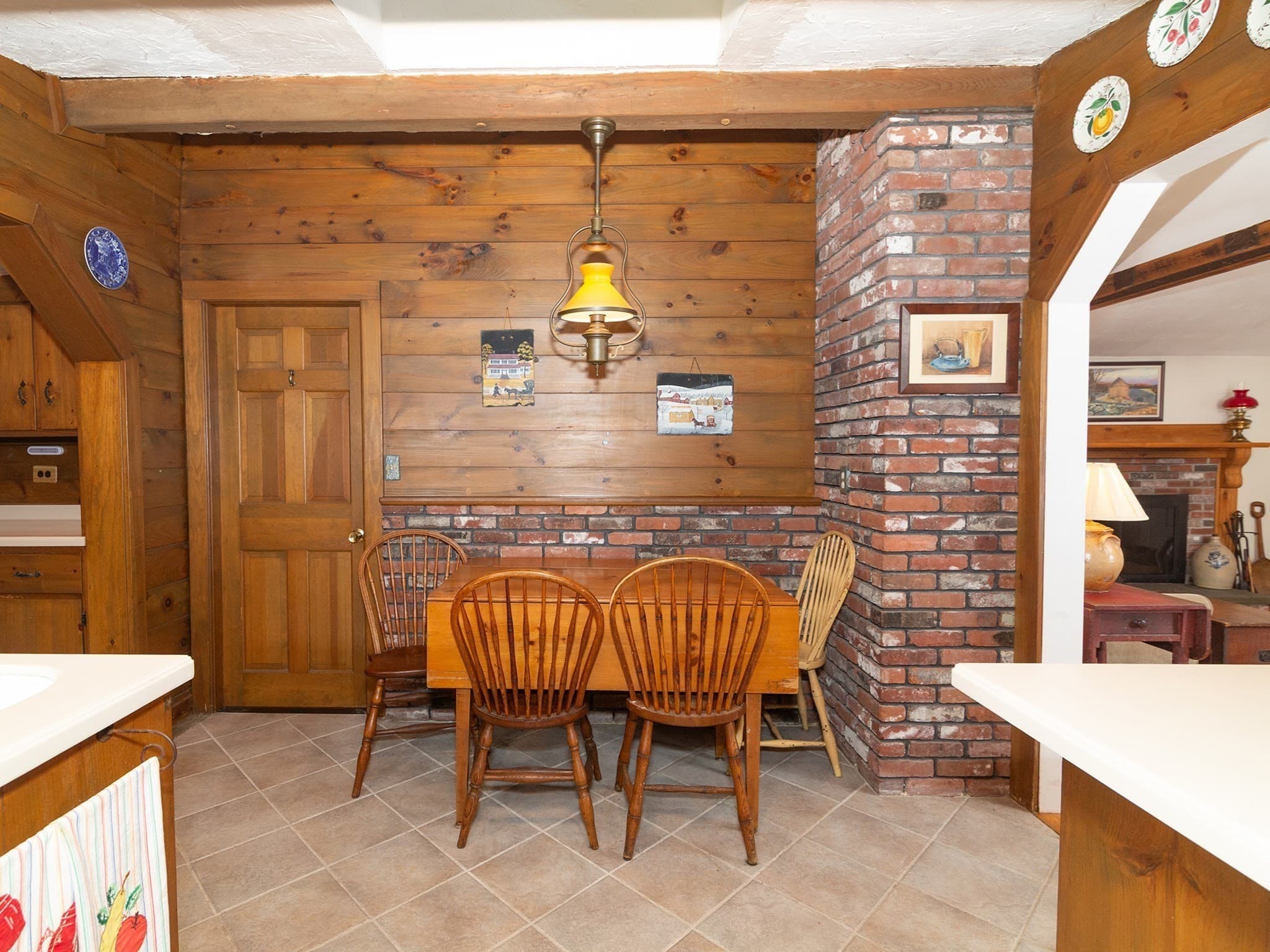Single Family Residence at 5 Mansion Rd, Wayland MA 01778, Wayland, photo 6 of 36