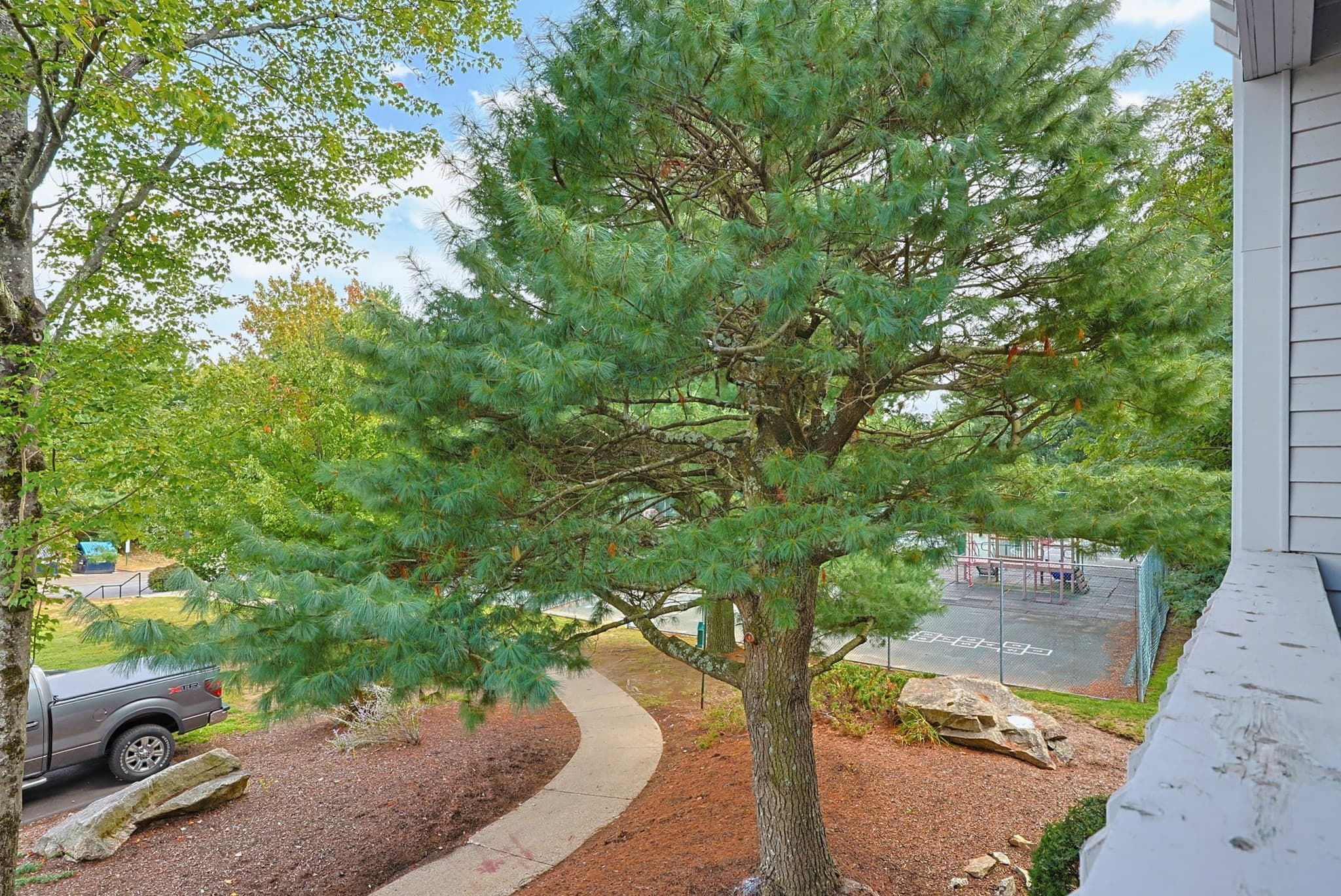 Condominium at 805 Franklin Crossing Road # 5, Franklin MA 02038, Franklin, photo 25 of 31