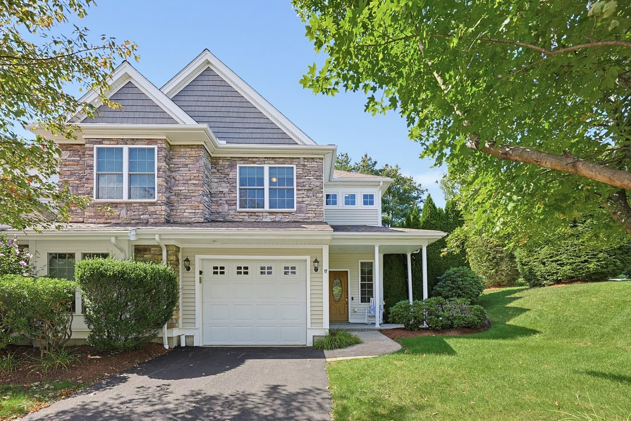 17 Hartland Way # 17, Acton MA 01720