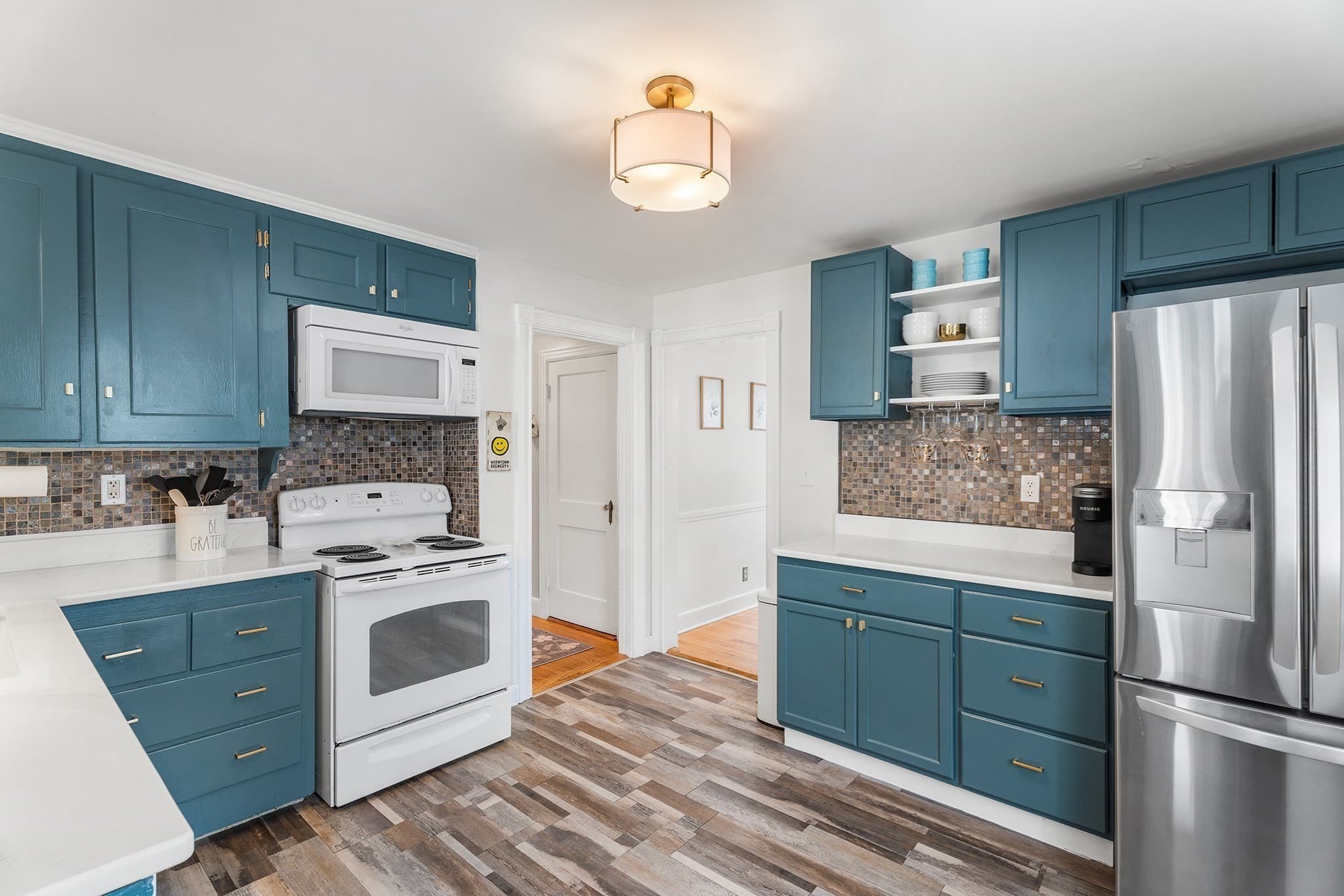 Single Family Residence at 403 June St, Worcester MA 01602, Worcester, photo 12 of 33