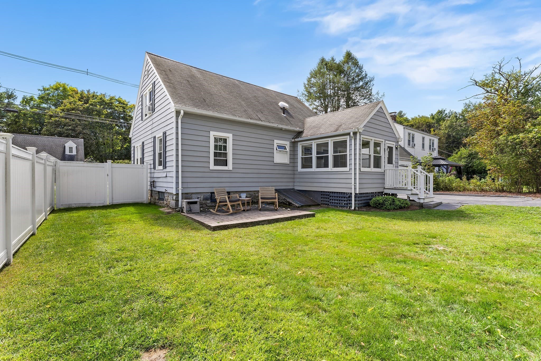 Single Family Residence at 403 June St, Worcester MA 01602, Worcester, photo 26 of 33