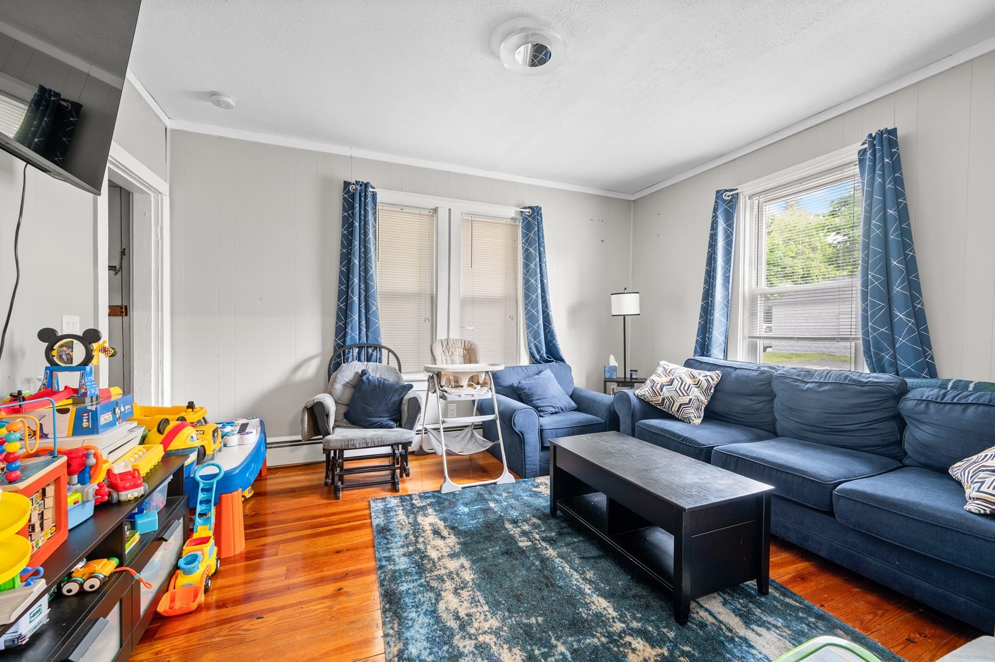 3 Family - 3 Units Up/Down at 11 Pothier St, Bellingham MA 02019, photo 7 of 27