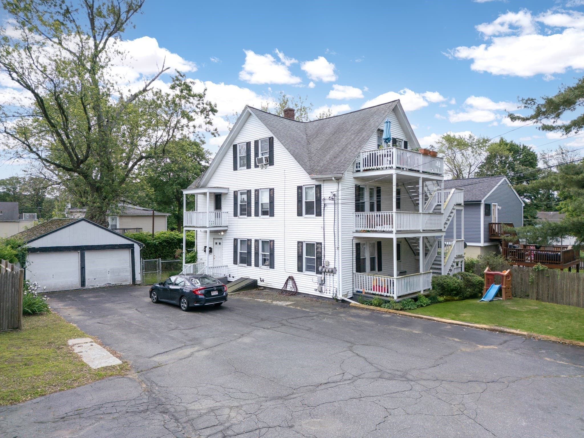 11 Pothier St, Bellingham MA 02019