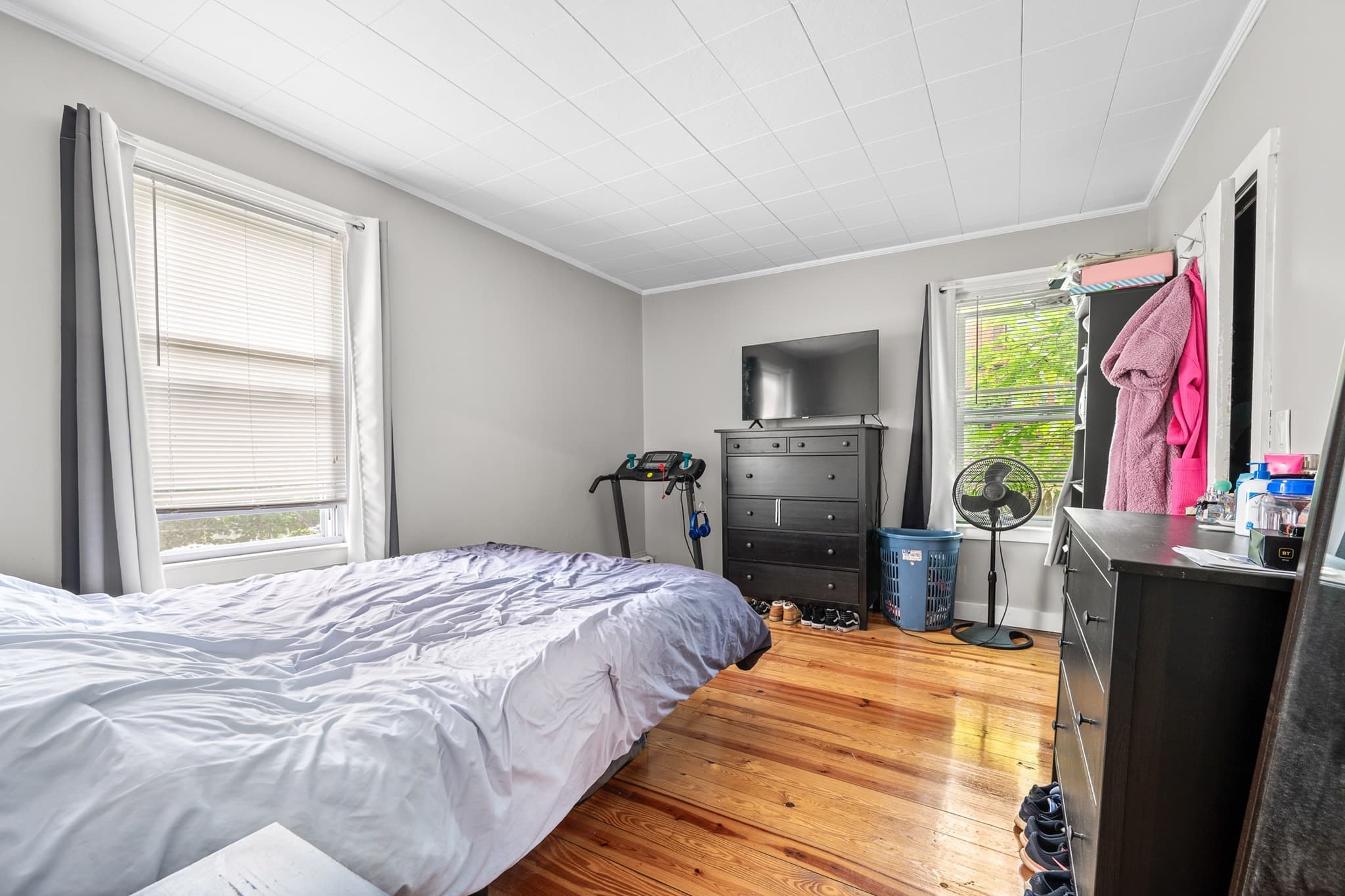 3 Family - 3 Units Up/Down at 11 Pothier St, Bellingham MA 02019, photo 5 of 27