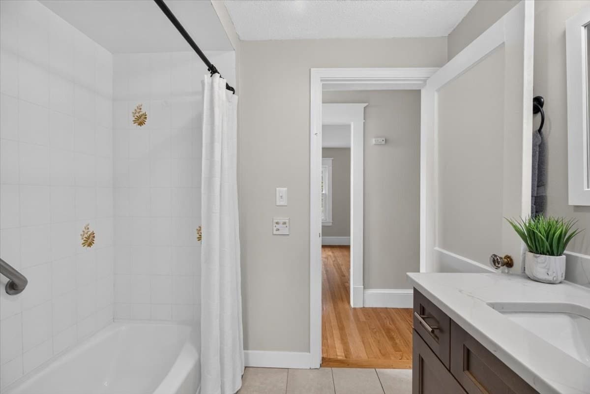 Single Family Residence at 2306 Wilbraham Rd, Springfield MA 01129, Springfield, photo 27 of 42