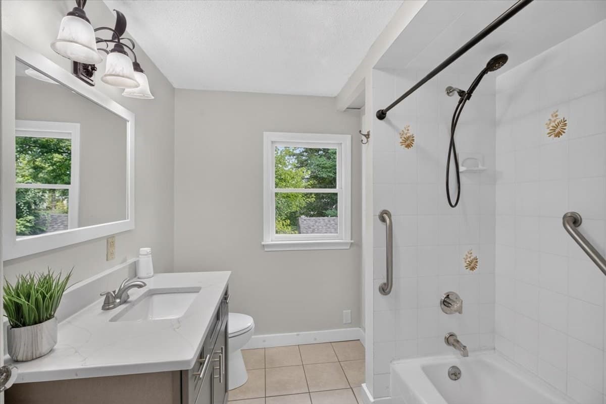 Single Family Residence at 2306 Wilbraham Rd, Springfield MA 01129, Springfield, photo 26 of 42