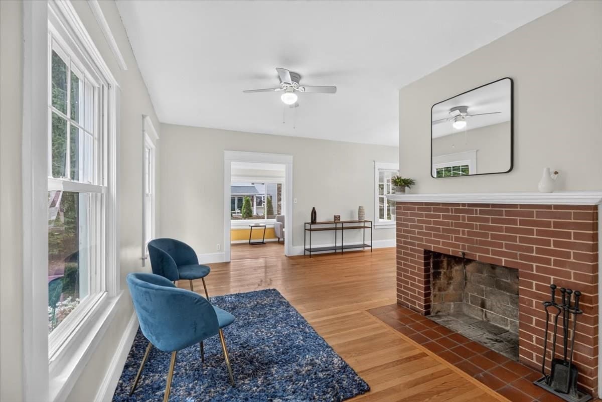 Single Family Residence at 2306 Wilbraham Rd, Springfield MA 01129, Springfield, photo 5 of 42