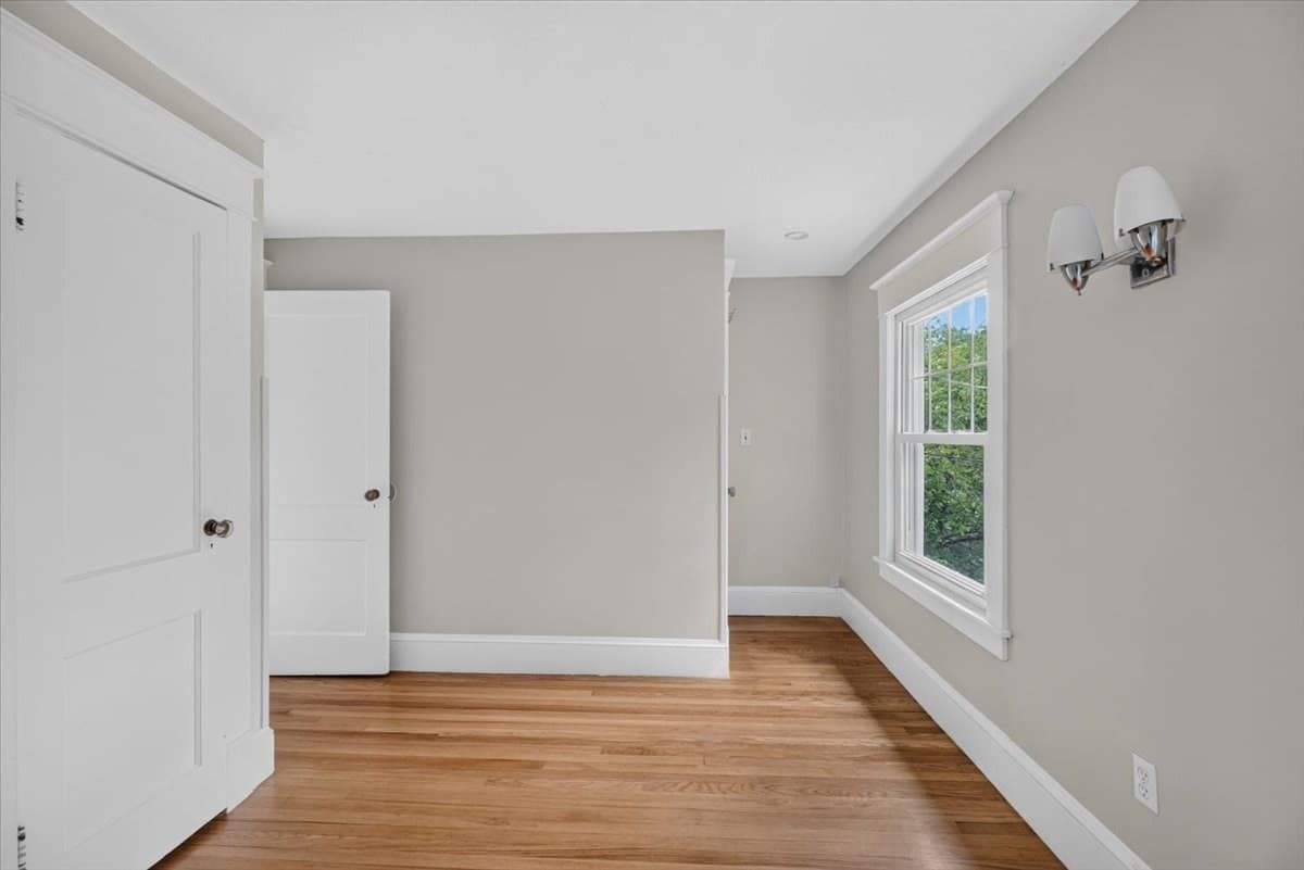 Single Family Residence at 2306 Wilbraham Rd, Springfield MA 01129, Springfield, photo 24 of 42