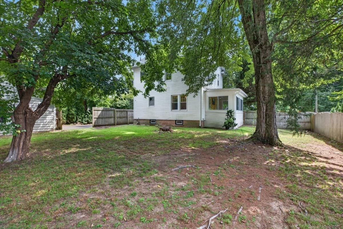 Single Family Residence at 2306 Wilbraham Rd, Springfield MA 01129, Springfield, photo 34 of 42