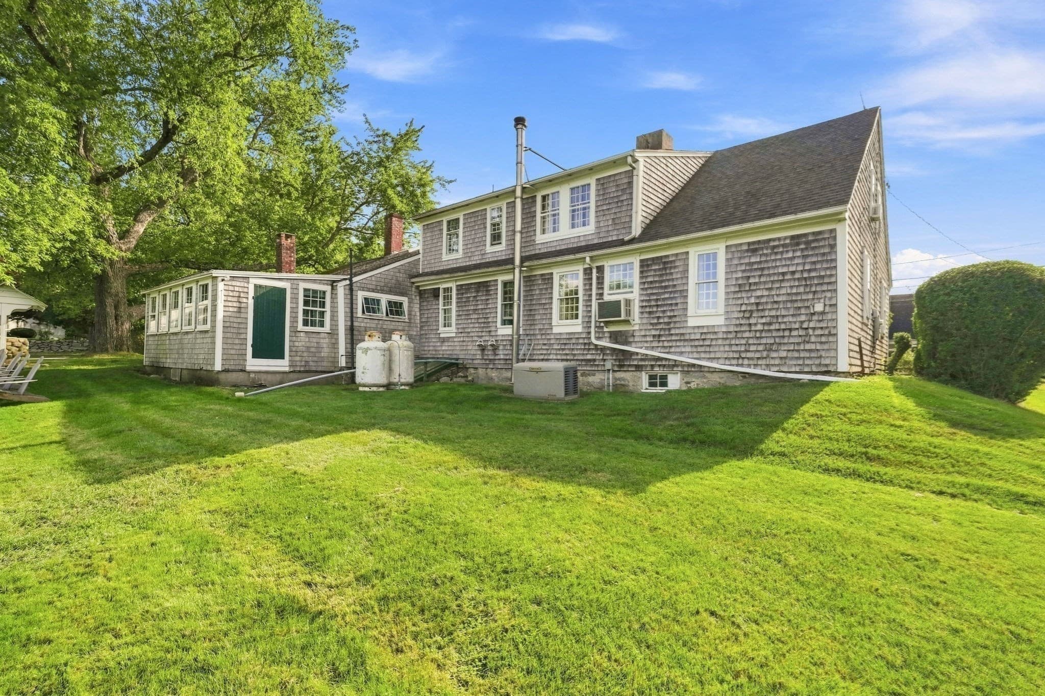Single Family Residence at 478 Neck Road, Rochester MA 02770, Rochester, photo 6 of 42
