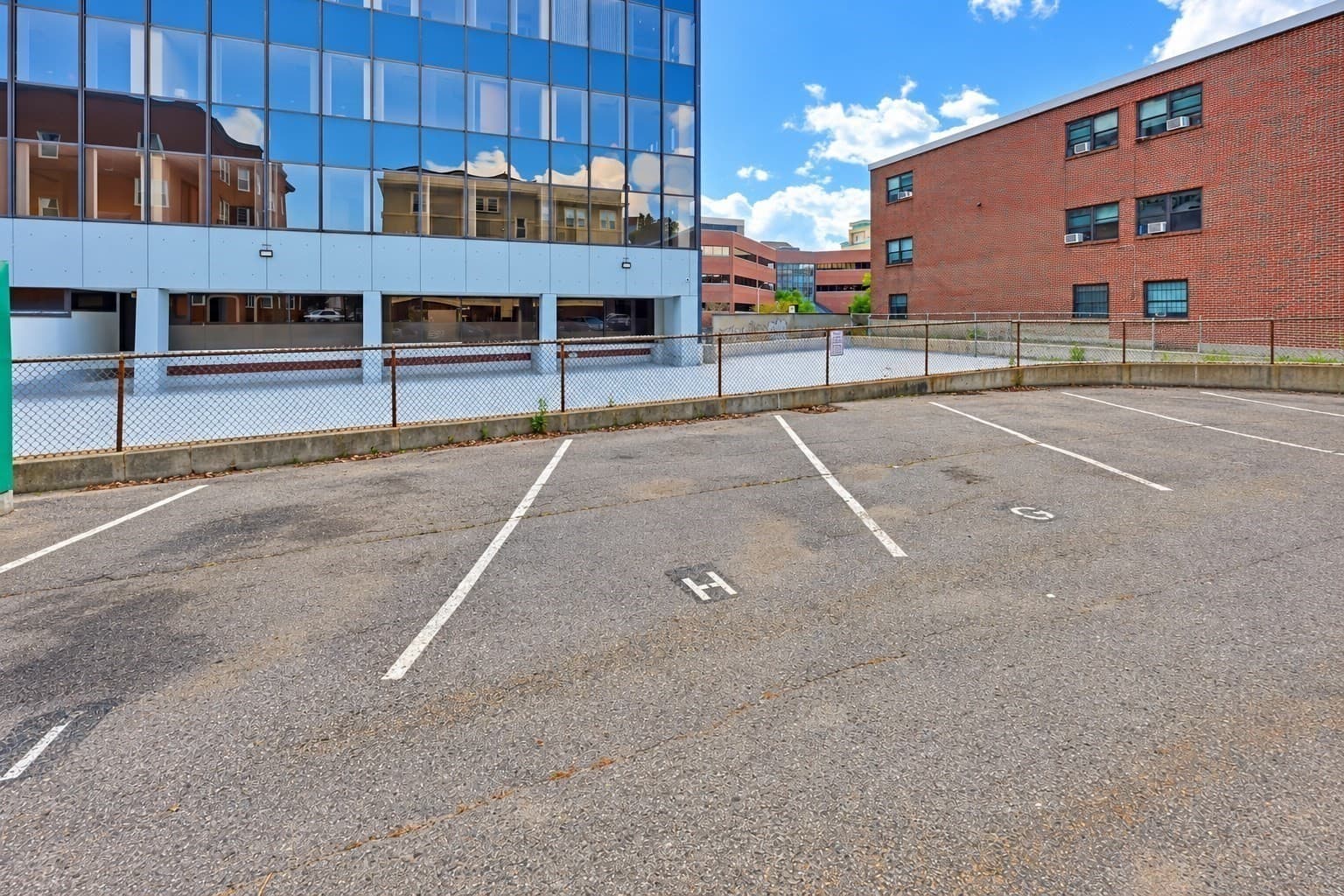 Condominium at 22 Centre St # 2, Cambridge MA 02139, Cambridge, photo 38 of 42