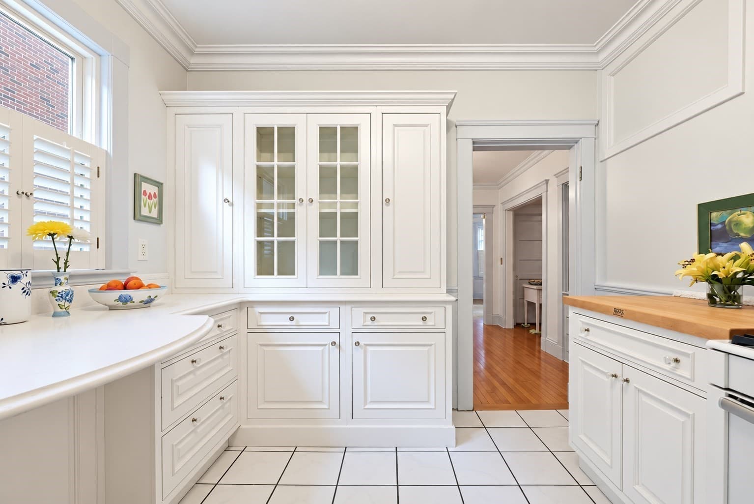 Condominium at 22 Centre St # 2, Cambridge MA 02139, Cambridge, photo 18 of 42