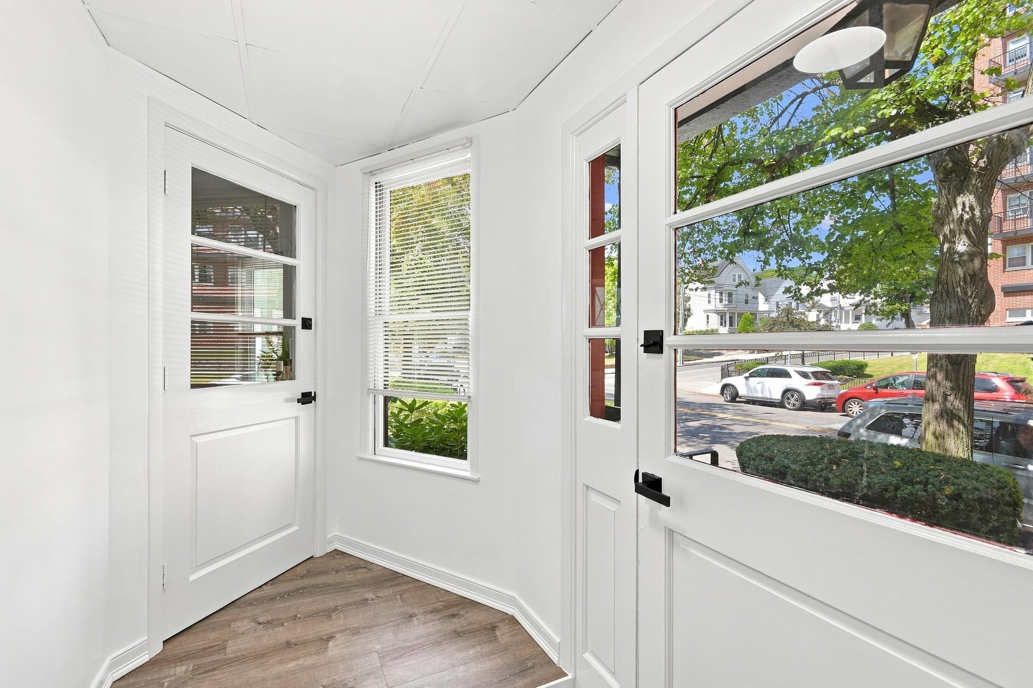 Condominium at 615 Salem St # 1, Malden MA 02148, Malden, photo 3 of 34