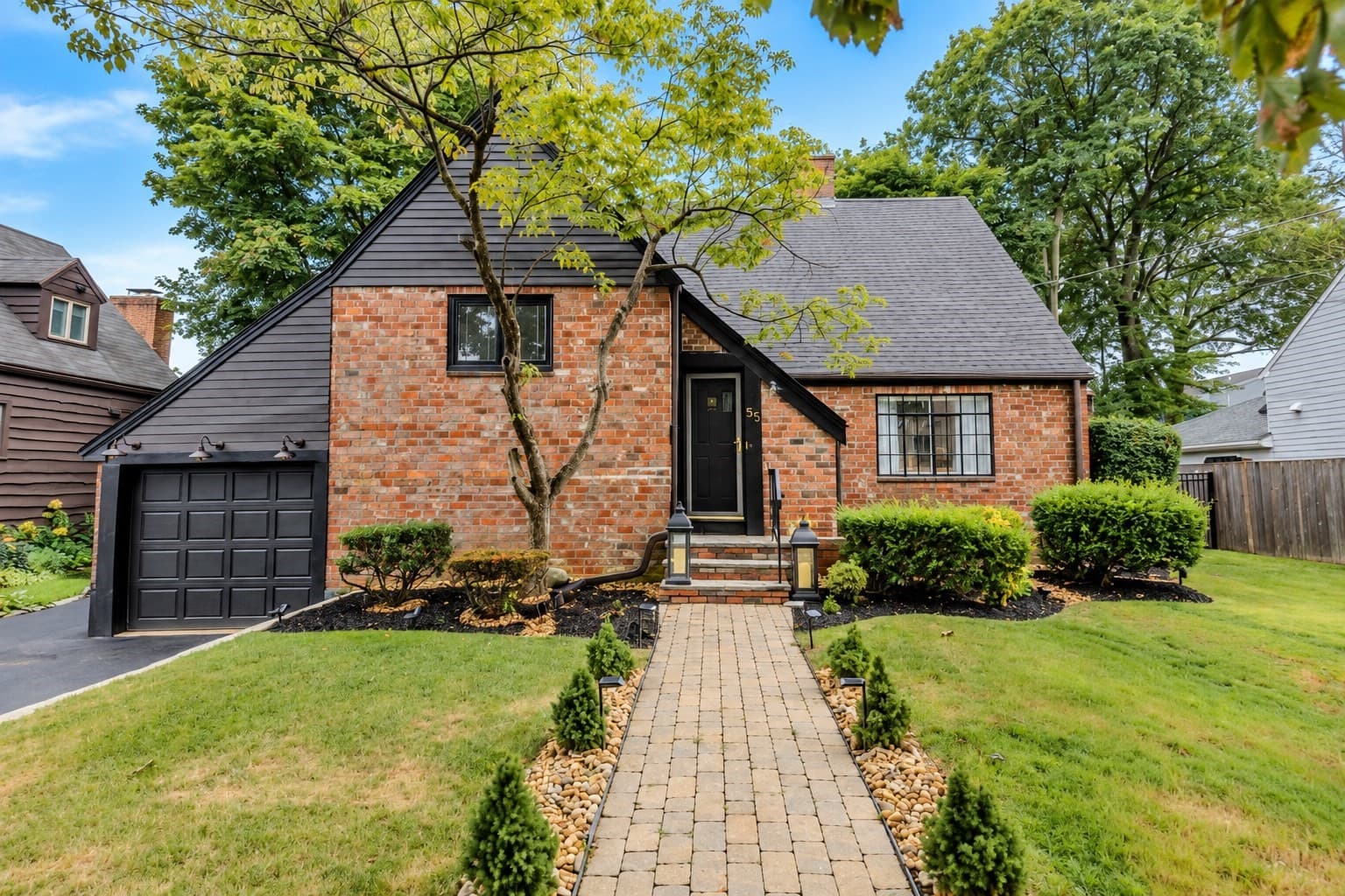 55 Burrell St, Melrose MA 02176